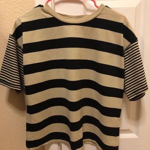 Urban outfitters t shirt